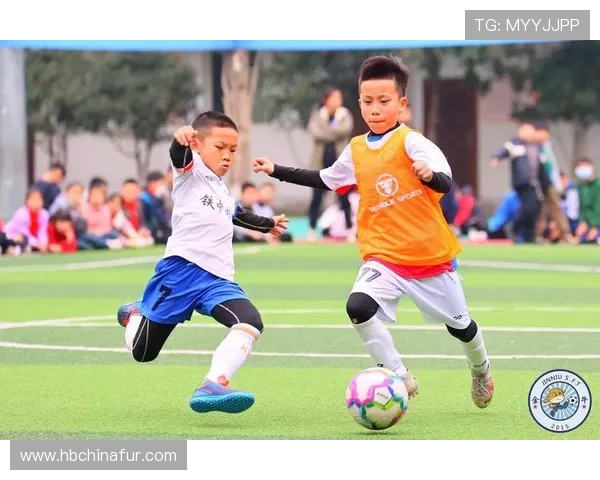 成都足球队在挑战赛中的速度表现分析与点评