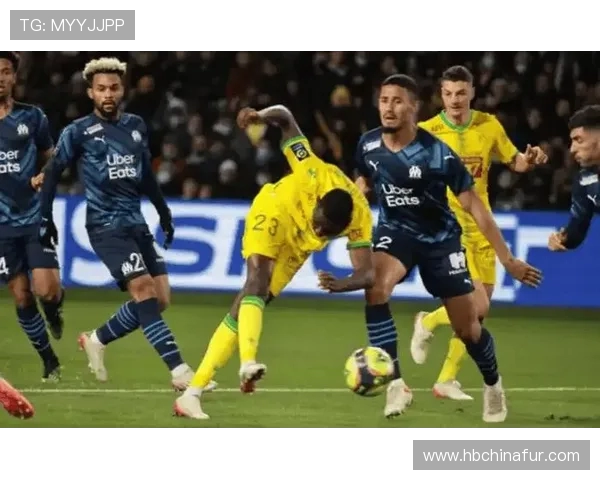 沙特鲁主场迎战洛里昂双方争夺法甲宝贵积分之战